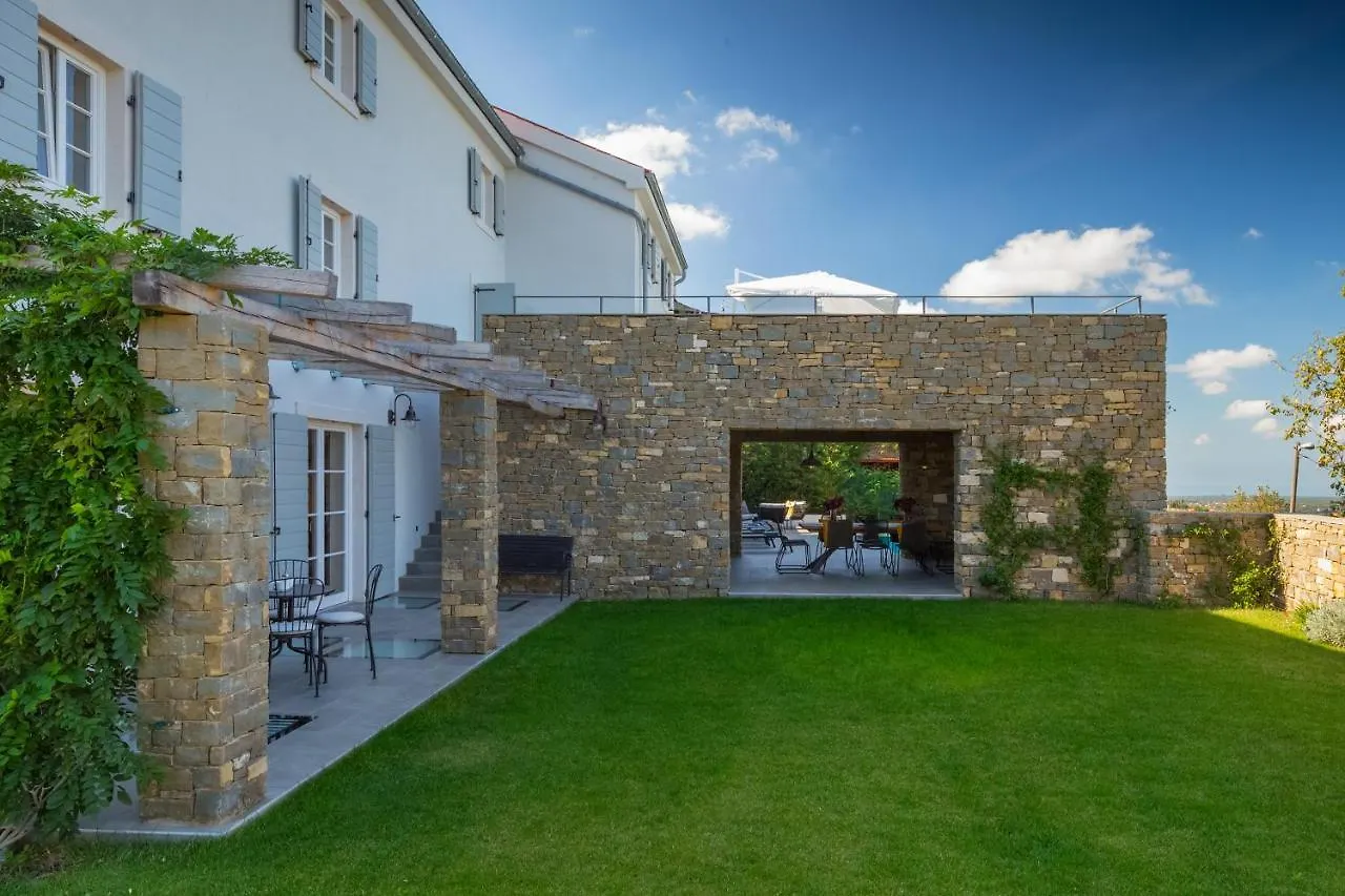 Exceptional 5 Star Villa With Breathtaking Views, Sauna And Fitness Studio Momjan 0*,  크로아티아